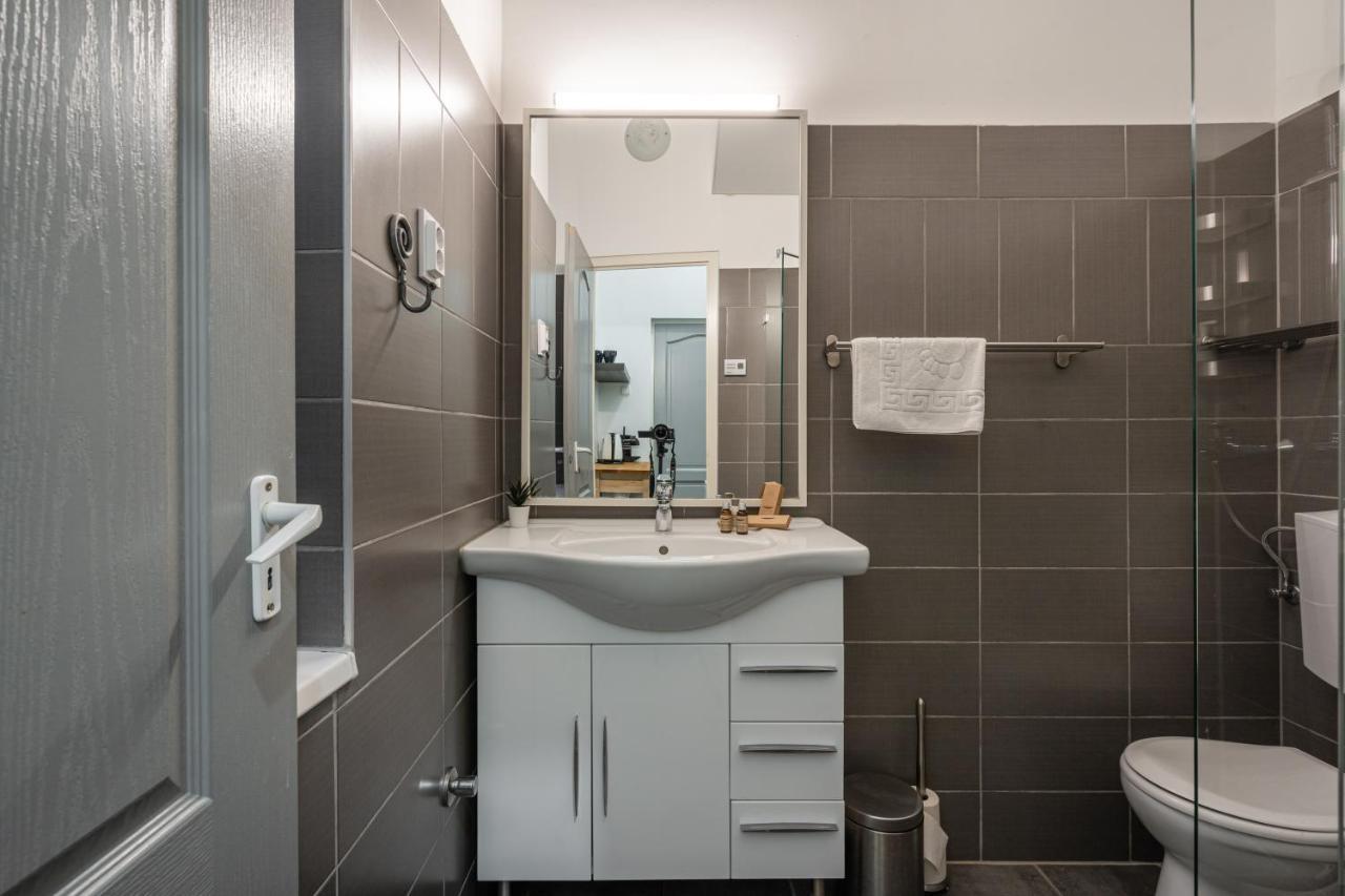 B8 - Grand Boulevard Cozy Apartment - Best Location By Bqa بودابست المظهر الخارجي الصورة